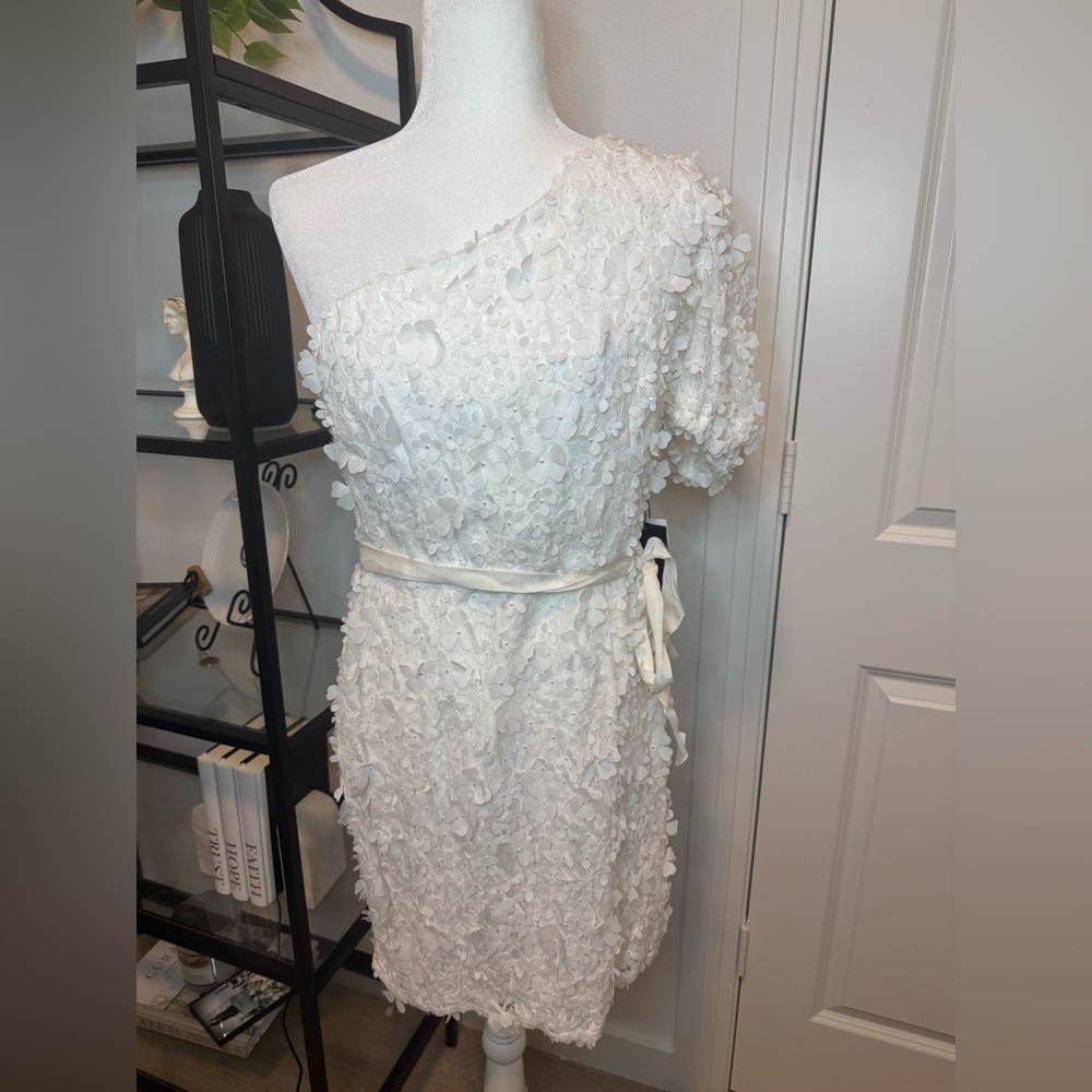 NWT Adrianna Papell One Shoulder Mini Cocktail and Party Dress Ivory Size 10 - Picture 3 of 9